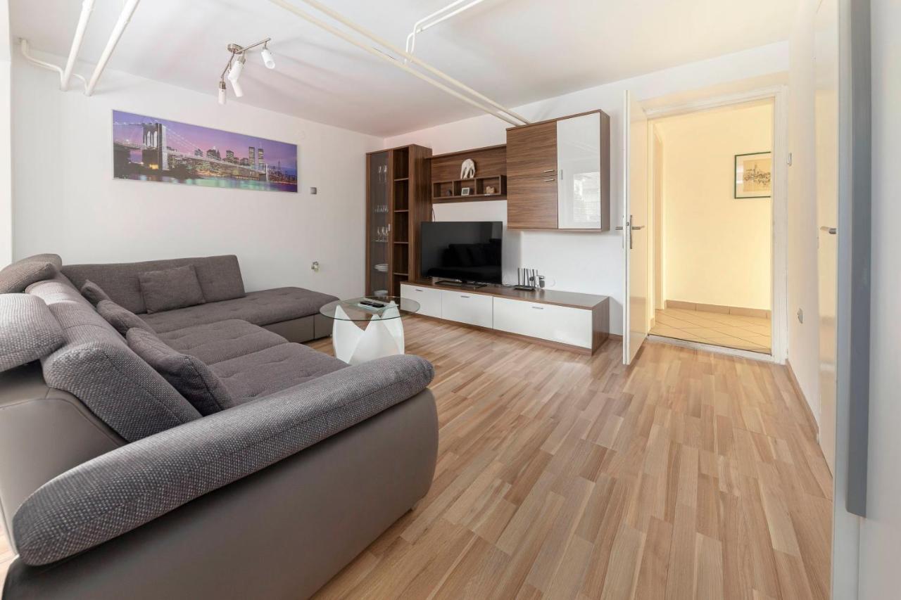 Apartment Vizmarje リュブリャナ エクステリア 写真
