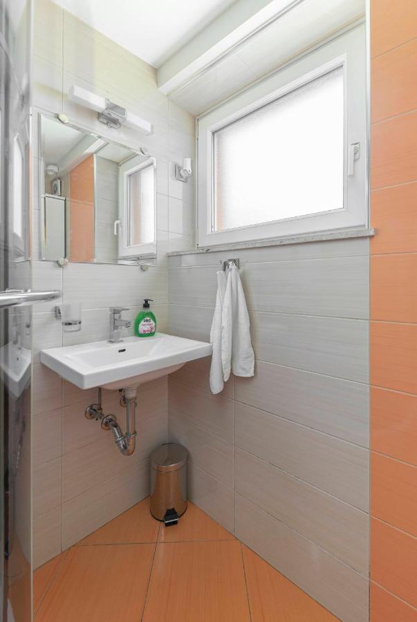 Apartment Vizmarje リュブリャナ エクステリア 写真