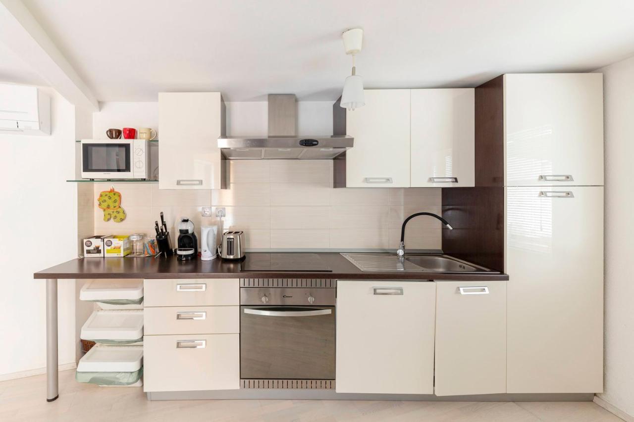 Apartment Vizmarje リュブリャナ エクステリア 写真