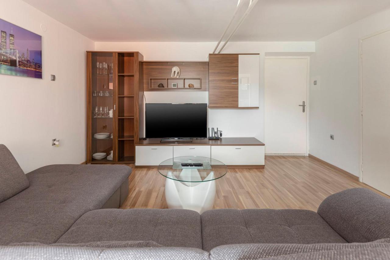 Apartment Vizmarje リュブリャナ エクステリア 写真