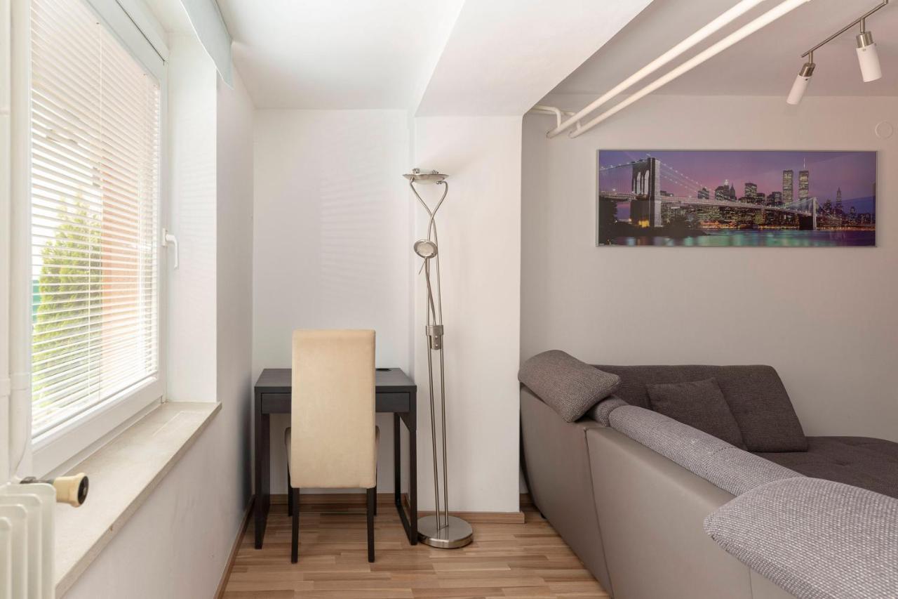 Apartment Vizmarje リュブリャナ エクステリア 写真